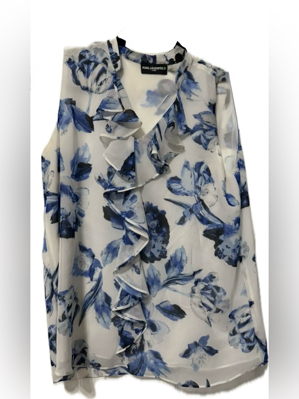 💙🤍 Karl Lagerfeld Paris Blue Floral Ruffle Blouse 🤍💙